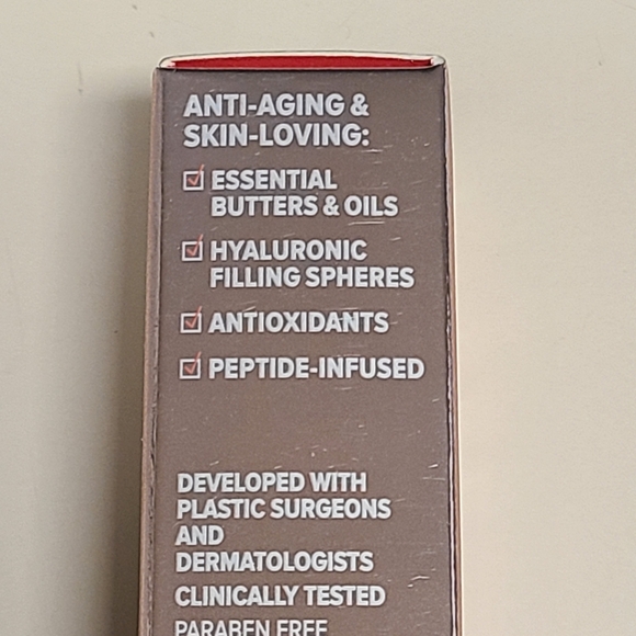 IT Cosmetics Je Ne Sais Quoi Lip Balm - Picture 10 of 12